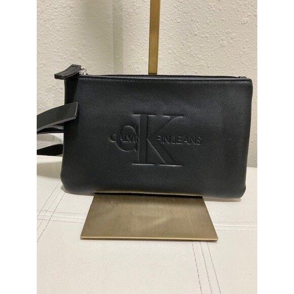 Calvin Klein Handbags - Calvin Klein Belt and Clutch Fanny Pack Black NWT Sz S/M